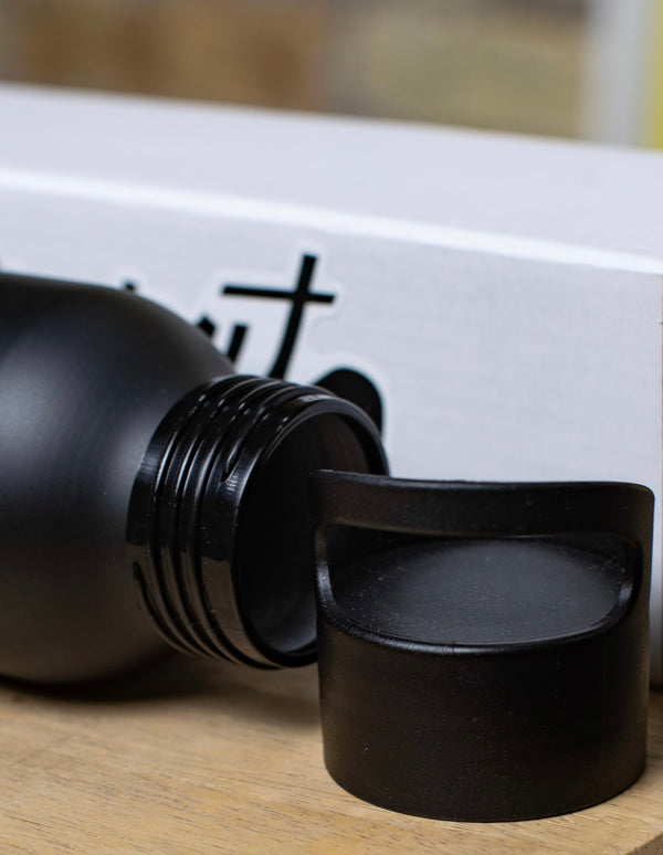 Matte Black 20oz Water Bottle